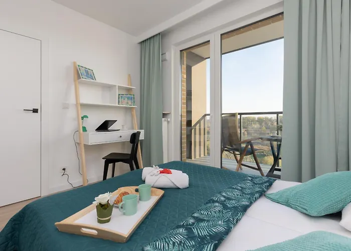 Praga Apartment With Parking By Noclegi Renters